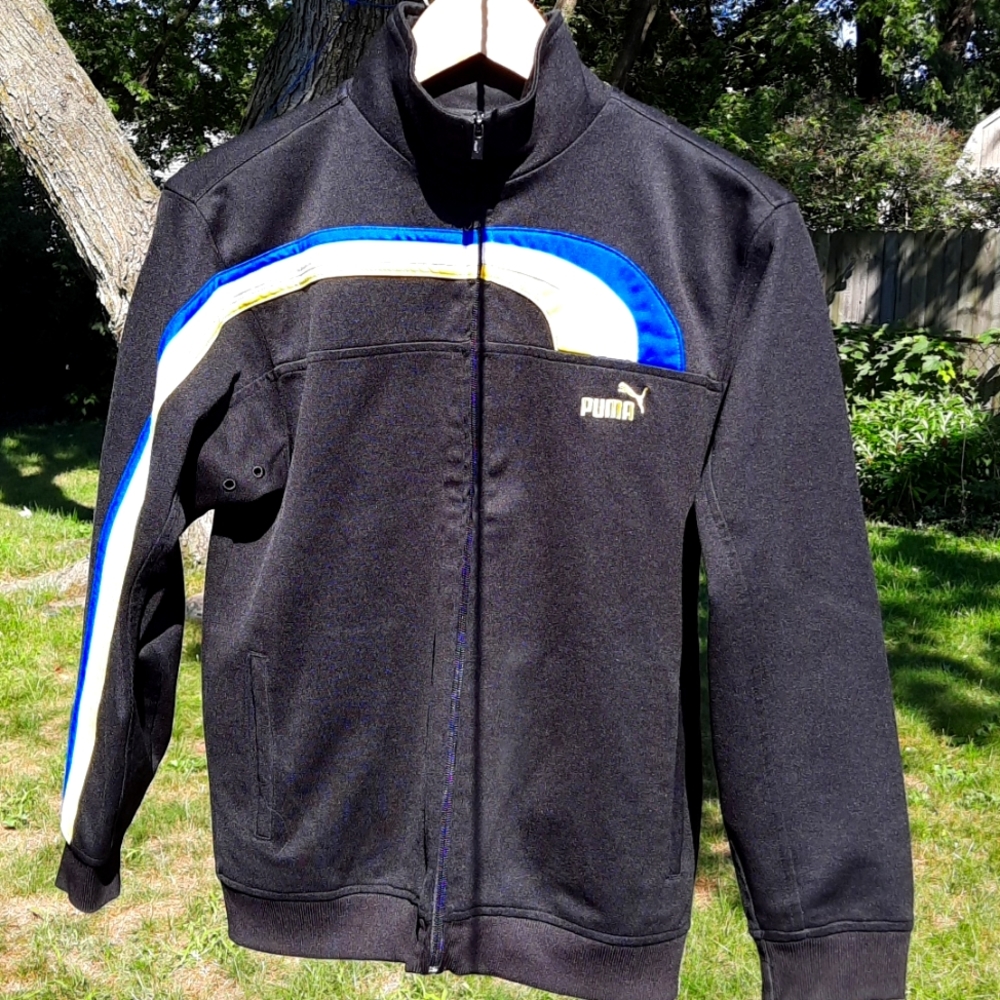 Boys youth large Puma track jacket. Black